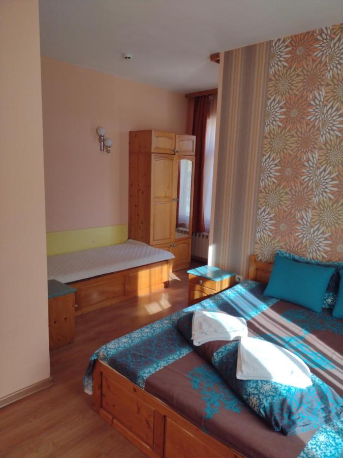 Guest House Gergevana Βέλινγκραντ Εξωτερικό φωτογραφία